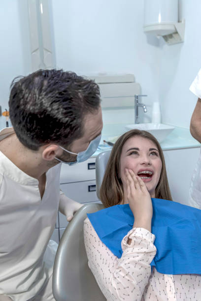Best Emergency Wisdom Teeth Removal in Okemos, MI